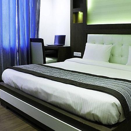 Hotel Opulence Pathānkot المظهر الخارجي الصورة