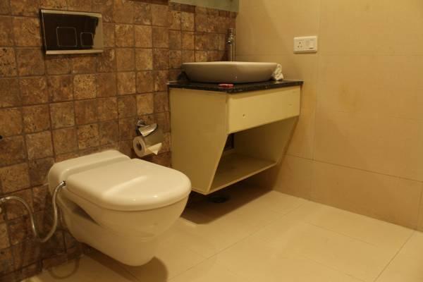 Hotel Opulence Pathānkot المظهر الخارجي الصورة